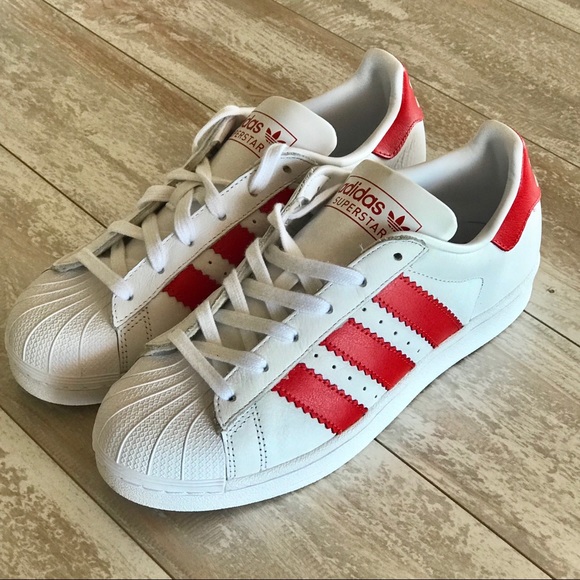 NWT Adidas Women’s Originals Superstar Shoes - Picture 3 of 7